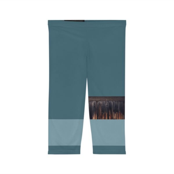 Black Beauty Capri Leggings — Women’s Black AOP Fitness Capri